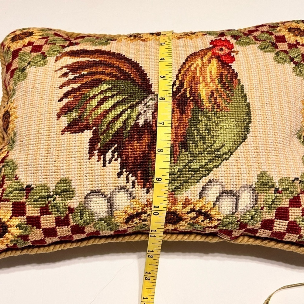 Rooster/sunflower tapestry petit point needle point throwpillow gold velour back - Picture 12 of 16